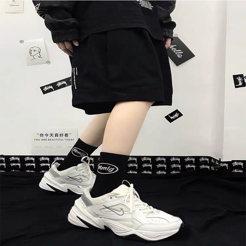 tất len cao cổ có sẵn in chữ mmlg