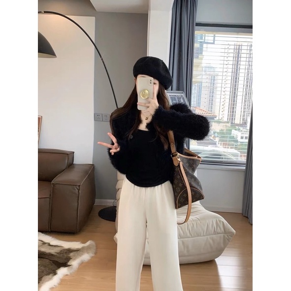 Em khoác lông thỏ nhẹ nhàng ko thể thiếu trong tủ đồ ạ 💓