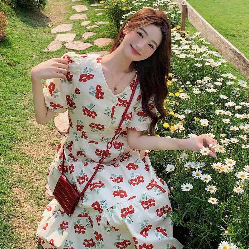 Đầm váy hoa đỏ babydoll du lịch biển body ulzzang thiết kế kiểu vintage tay ngắn dáng dài