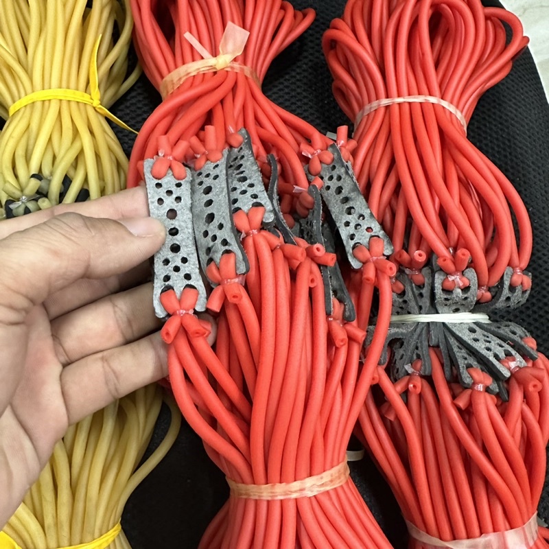 Dây tròn đỏ-trắng cột sẵn da to