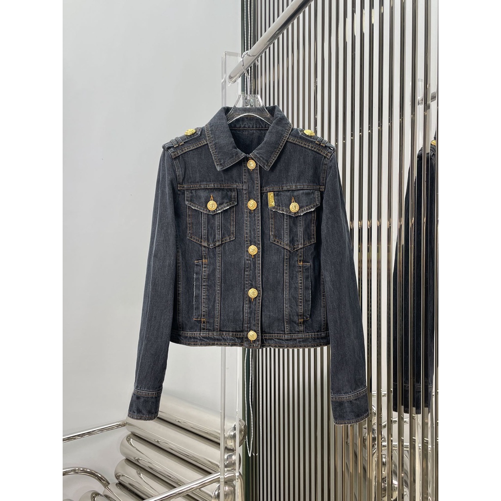 Áo khoác denim nữ thời trang cao cấp Balmain thiết kế trẻ trung, năng động