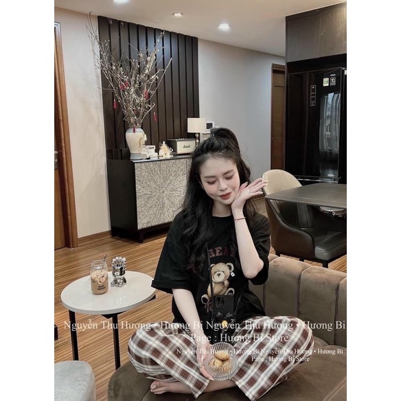 Set bộ áo đen hình gấu teddy kèm quần kẻ cho nữ