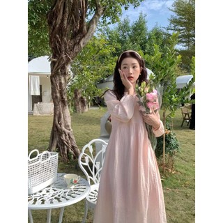 Váy cổ tròn tay tài dáng basic