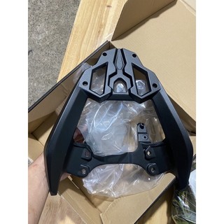 Cảng winner x kiểu rocket