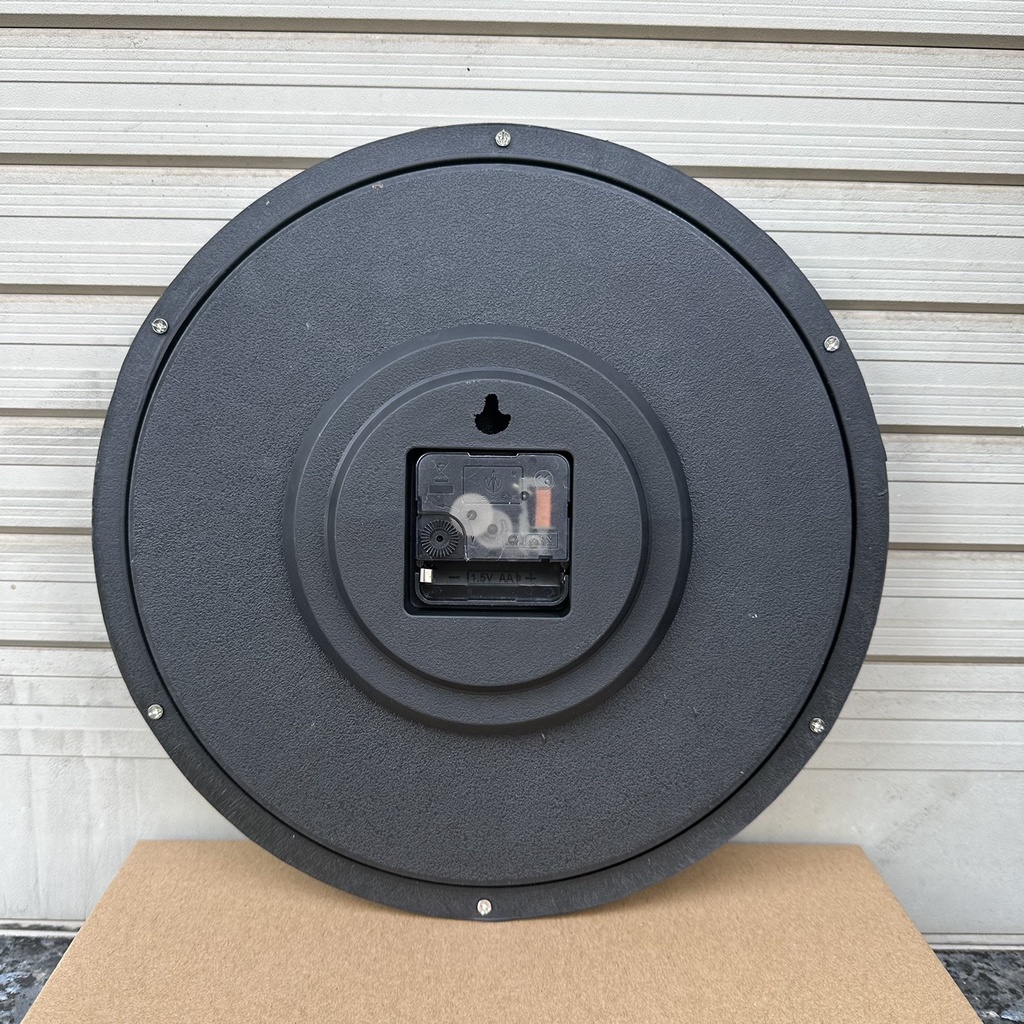 Đồng hồ treo tường đường kính 30cm, sơn vành,in nội dung logo theo yêu cầu