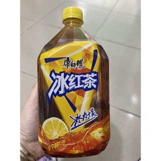 THÙNG 12 CHAI NƯỚC LÊ THẦN THÁNH