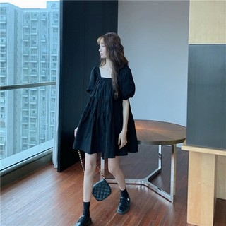 Đầm babydoll cổ vuông tay bồng