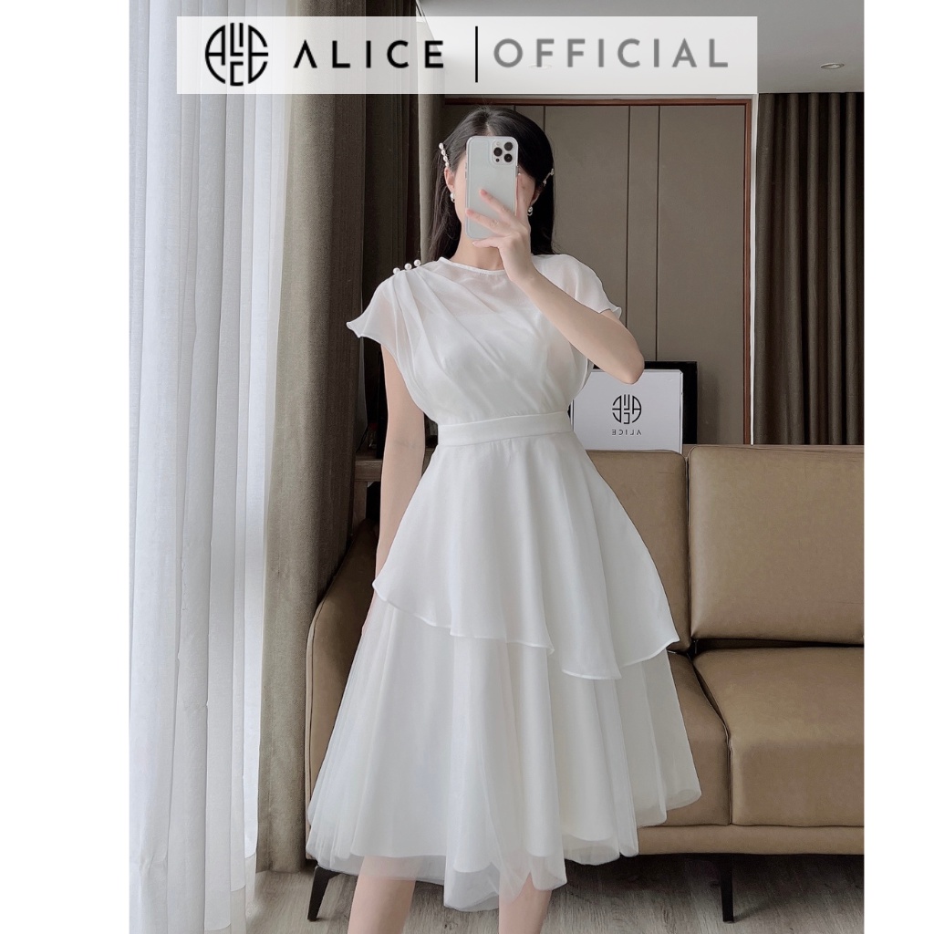 Váy Tiểu Thư Cổ Tròn Xếp Ly Lệch Vai Đính Cúc Ngọc Phối Lưới ALICE Chất Tơ Óng Cao Cấp Mềm Mát, Dịu Dàng Nữ Tính V904