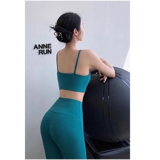 M.13 Bộ quần áo tập gym và yoga áo 2 dây + quần nâng mông cao cấp siêu thấm hút mồ hôi hàng quảng châu Co giãn 4 chiều