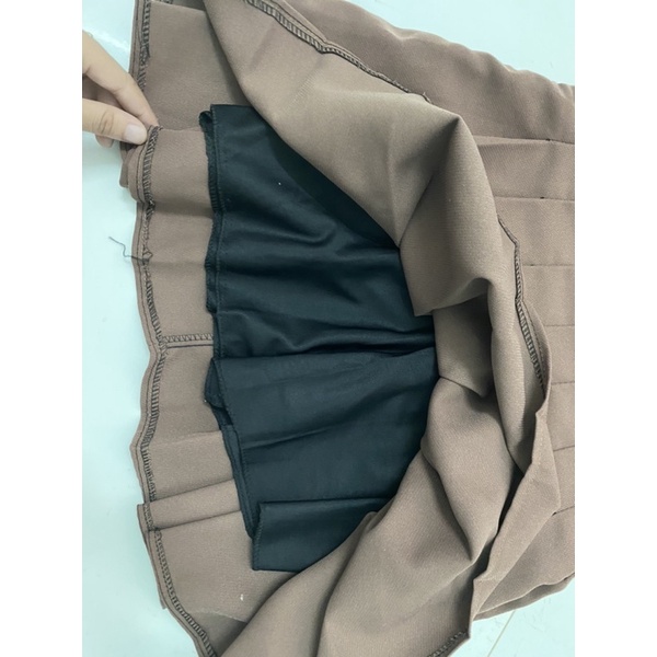 PASS chân váy xếp ly nâu 🤎⚡️