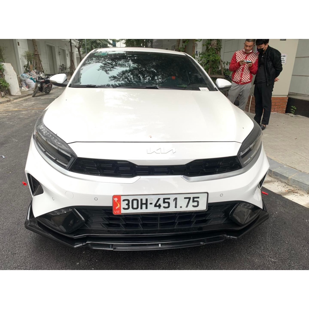 Lip trước/ lippo trước/ Cản trước lắp cho xe cerato - k3 các đời xe