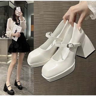 Giày cao gót nữ Barbie da lì đế vuông cao 10cm hai màu trắng trắng, đen siêu sang chảnh