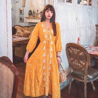 Váy Vàng Thêu Hoa Trắng Có Dây Buộc Eo Hàng QCCC