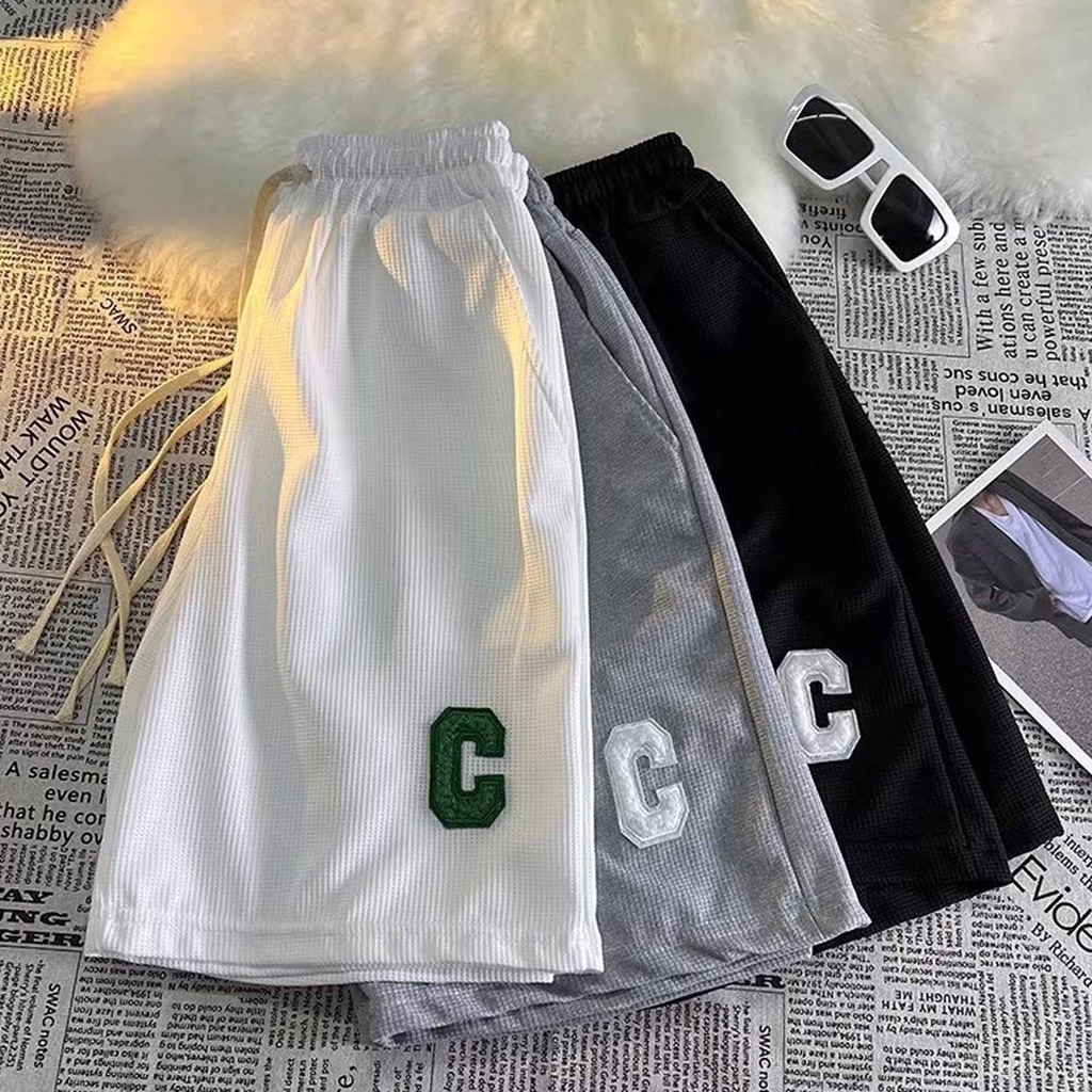Quần short nam nữ unisex quần đùi chất liệu tổ ong cao cấp thêu chữ C phong cách Hàn Quốc 3 màu đem,xám,trắng VL11