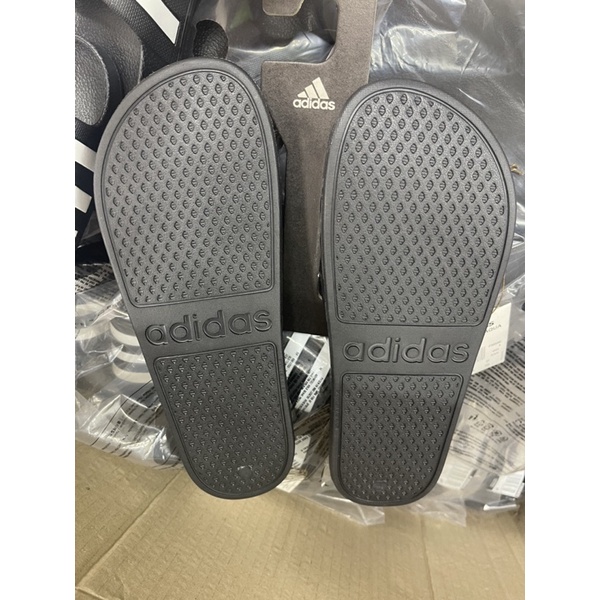 Dép đúc Adidas Aqua sọc đen