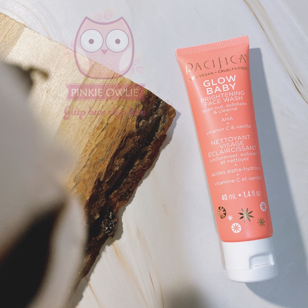 Sữa rửa mặt Pacifica Glow Baby Brightening làm sạch hiệu quả, tẩy tế bào chết, giúp làm sáng và đều màu da.