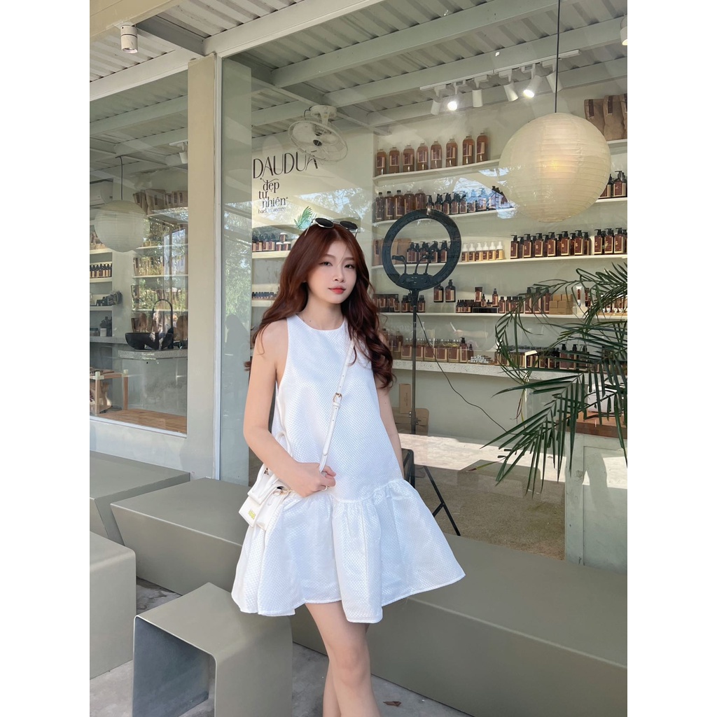 GOÛT DE JUN - Đầm nữ thiết kế đuôi cá dáng babydoll ngắn - BRAVE DRESS