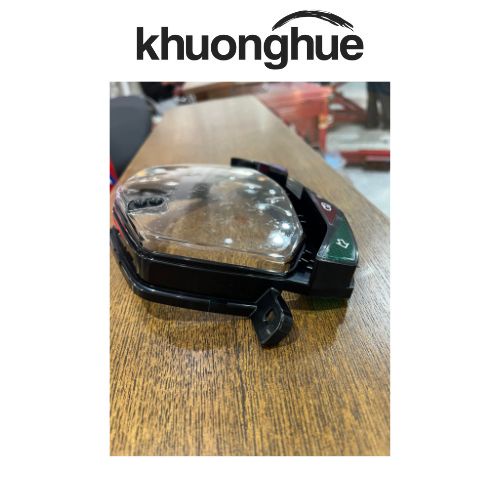 Mặt kính đồng hồ  xe SHARK 125