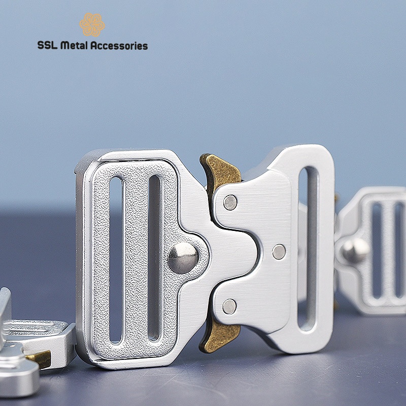 Móc khóa kim loại dành cho ngành thời trang, bảo hộ, thắt lưng E-2555