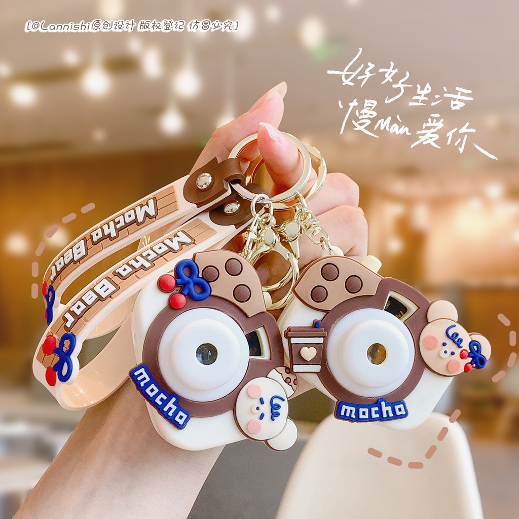 Móc Khóa Máy Ảnh Chiếu Đèn Hoạt Hình Gấu Dâu Lotso, Gấu Mocha Siêu Dễ Thương, Đáng Yêu Bằng Silicon Cao Cấp Ko Thấm Nước