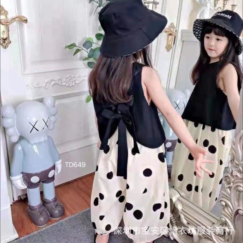 Sét bộ xinh xắn áo đũi quần lụa chấm bi ống rộng cho bé