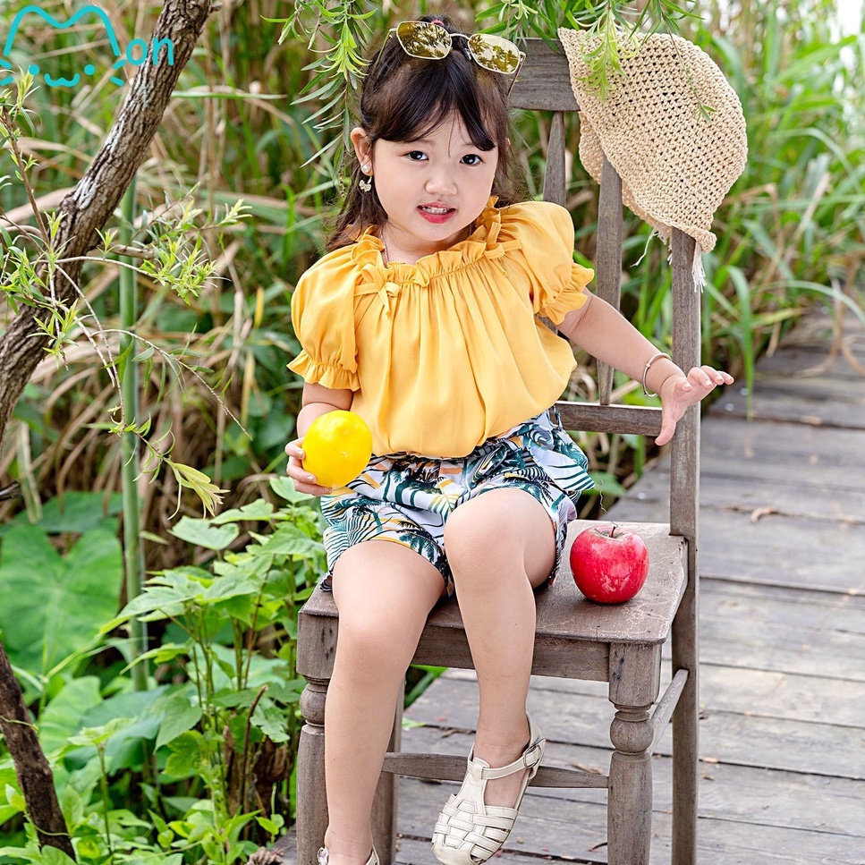 Áo croptop bé gái, áo đi biển cho bé gái chất đũi tằm nhẹ mát cho bé gái 2,3,4,5,6,7,8,9,10,11,12 tuổi Monbabies VL30A