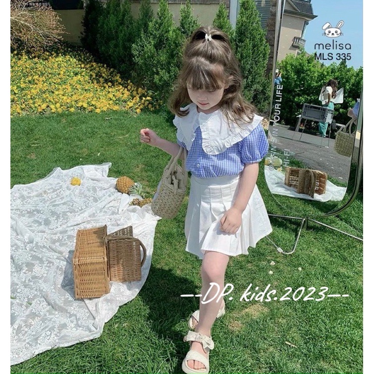 bg57- bộ áo xốp xanh DP chân váy trắng xếp ly bé gái