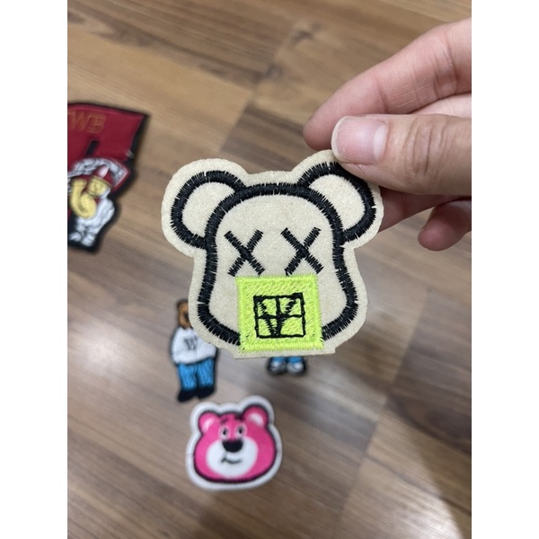 Patch vải ủi nhiệt hình thêu hình gấu dễ thương hot hit