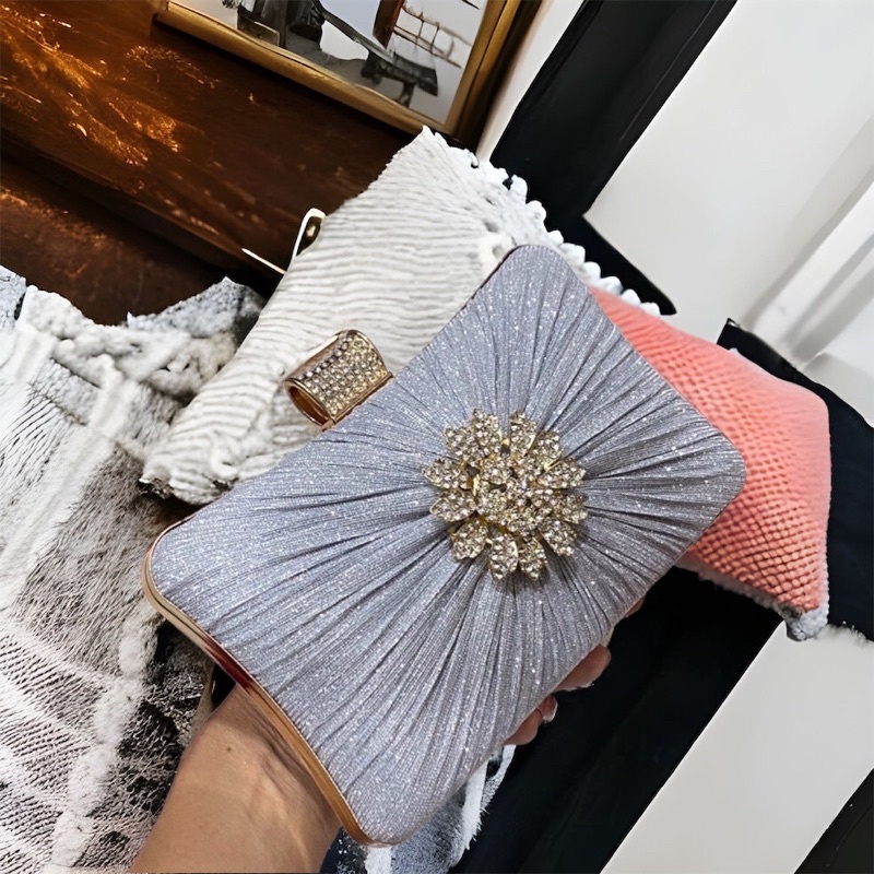 Bóp Đầm Đeo Vai Kết Hạt Thủ Công Hàng Cao Cấp Có Quai{ Nhận giao hoả tốc trong ngày khu vực tphcm}