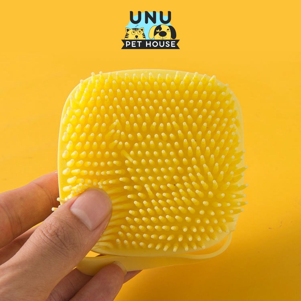 Bàn chải tắm chó mèo sillicon tạo bọt giúp thú cưng tắm sạch và tiện dụng - UNU Pet House