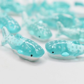 Charm Cá voi xanh mint