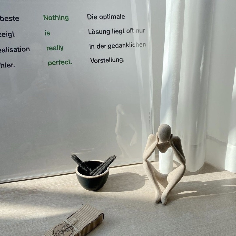 Tượng trang trí nhân vật trừu tượng phong cách Bắc Âu