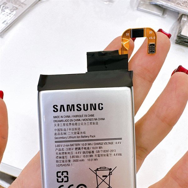 Pin Samsung S6 Edge - EB-BG925ABE hàng như hình.