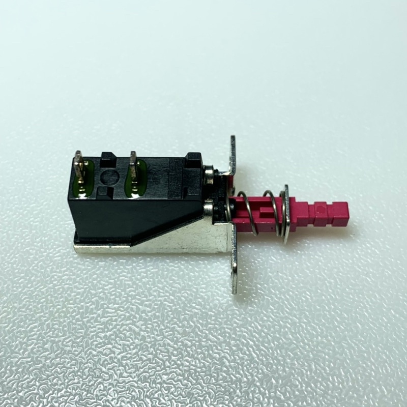 Công tắc nguồn 2 chân 5A/80A 250v cao 18mm ngang 10mm dài 46mm tai bắt vít 20mm sản phẩm chính hãng nội địa nhật