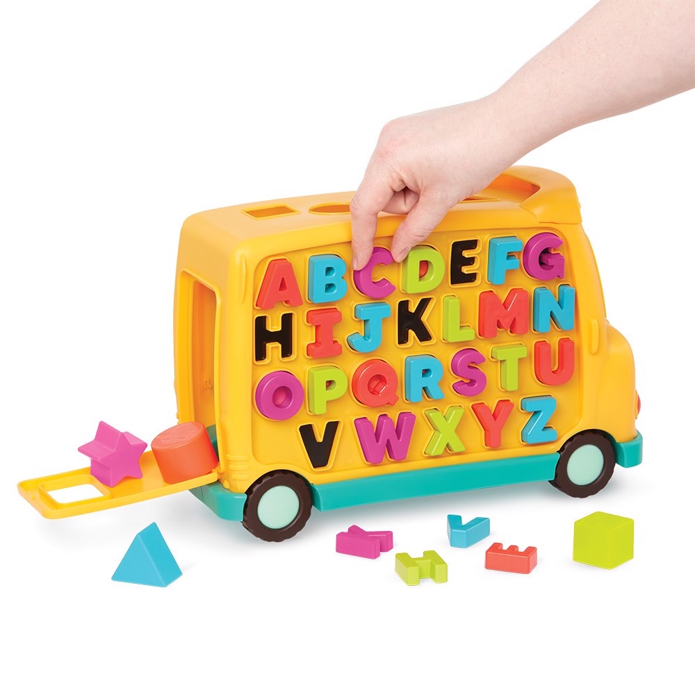 Đồ chơi Xe bus trường học đa năng B.toys - Battat kèm bảng nam châm giúp bé học chữ, ghép từ và hình khối