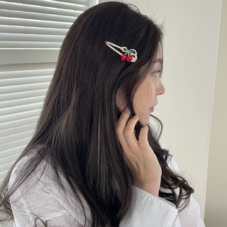 Kẹp tóc mái mỏ vịt đính đá Modleaf Cherry pin Hàn Quốc