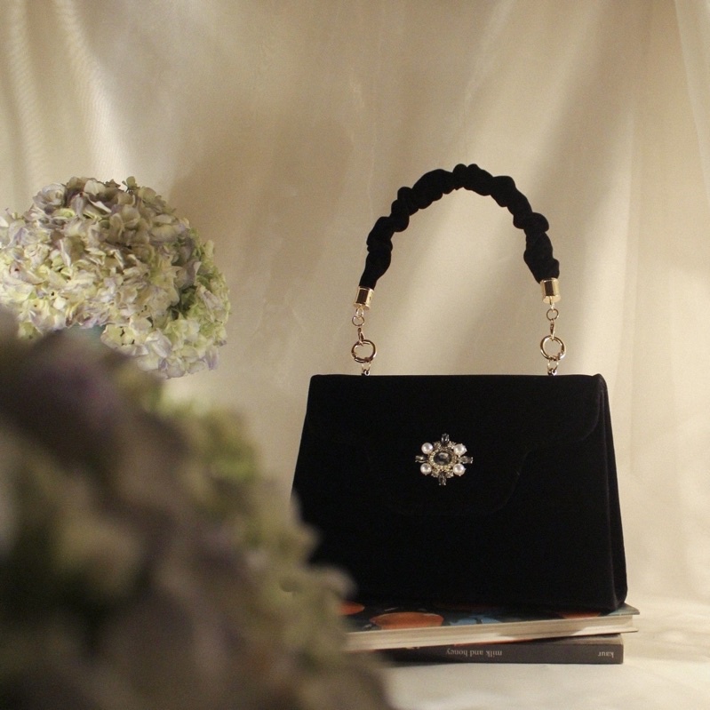 The Flavia - Túi xách nhung mịn hạt đá phong cách retro đi kèm 3 loại quai