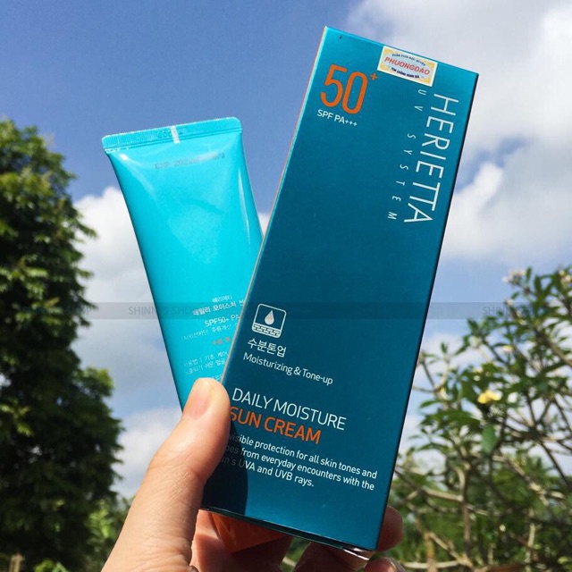 Kem chống nắng và dưỡng da Herietta Daily Moisture Sun Cream SPF50+/PA+++ 70g cung cấp độ ẩm, nâng tone cho da