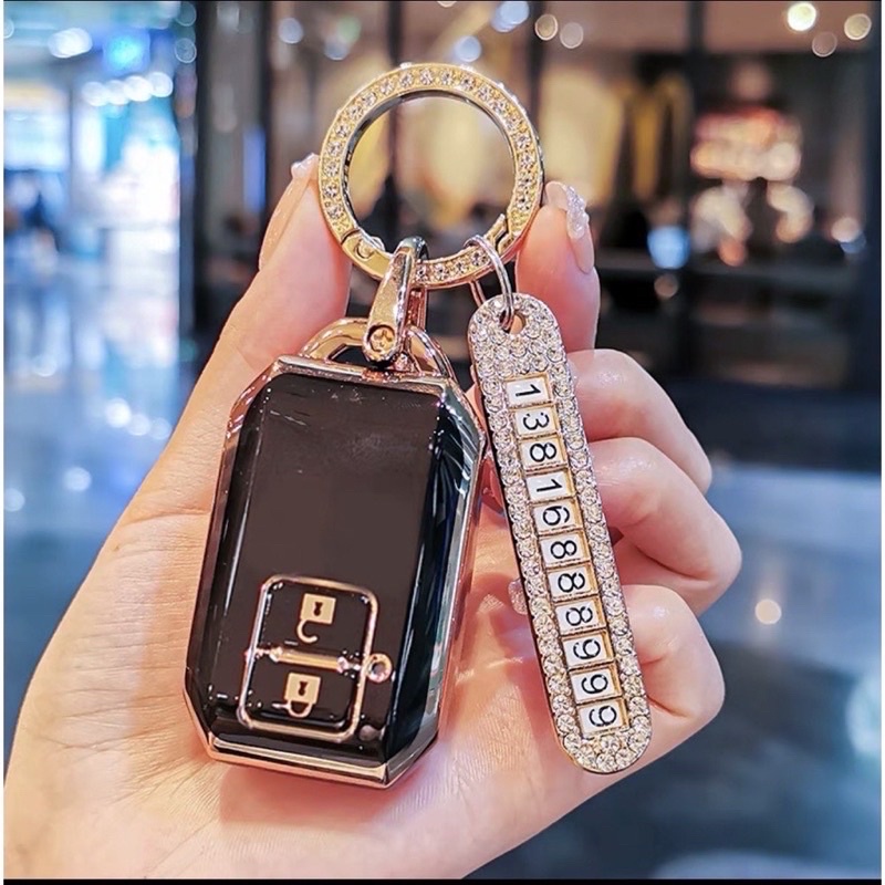 Ốp chìa khoá xe suzuki xl7,swift,eriga.. chất liệu silicon đen vàng tránh trầy xước rơi vỡ