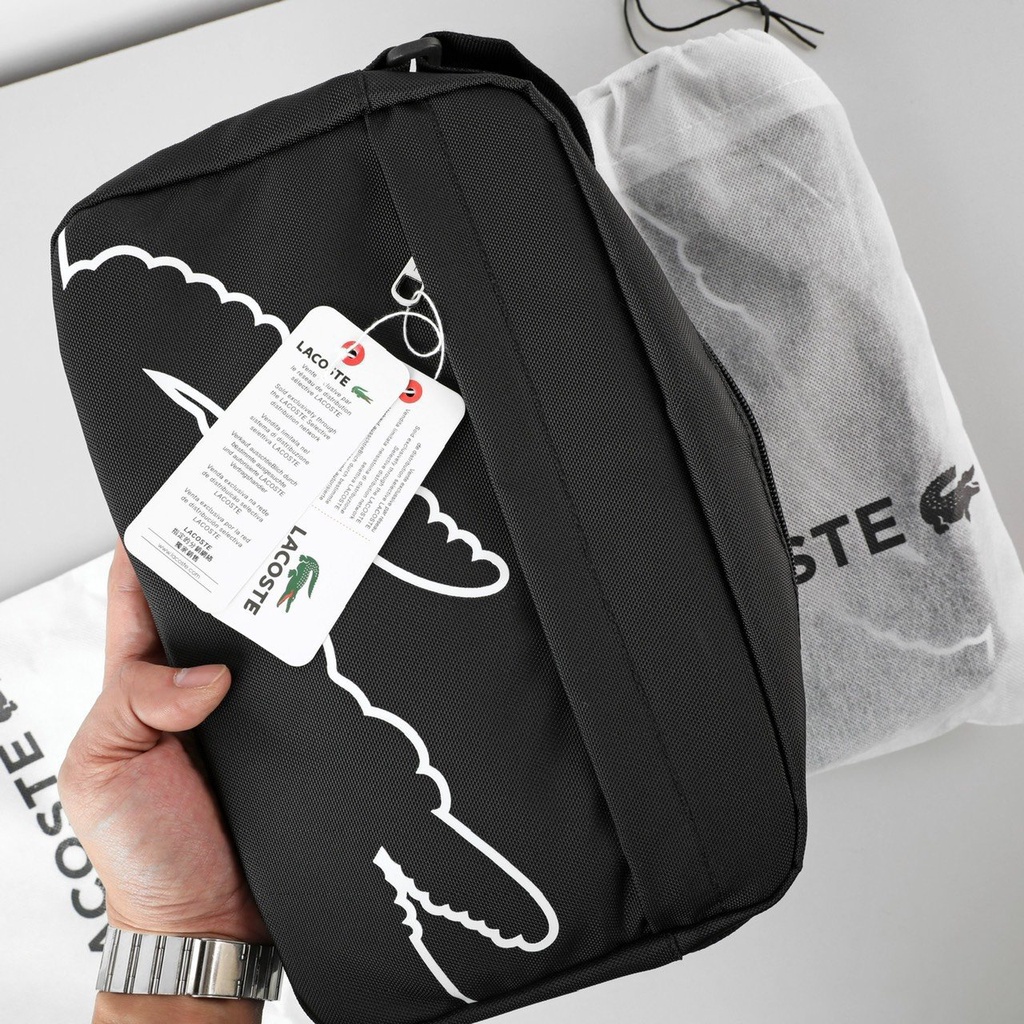 Túi đeo chéo lacoste màu xanh hottrend, năng động
