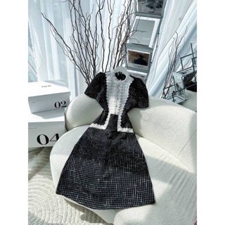 Đầm midi dạ bố phối cổ ren