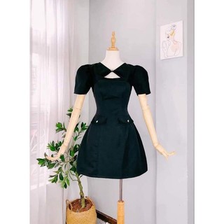 Đầm tafta đắp ngực đính nút