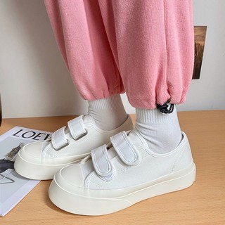 Giầy đế bằng 2 quai dán