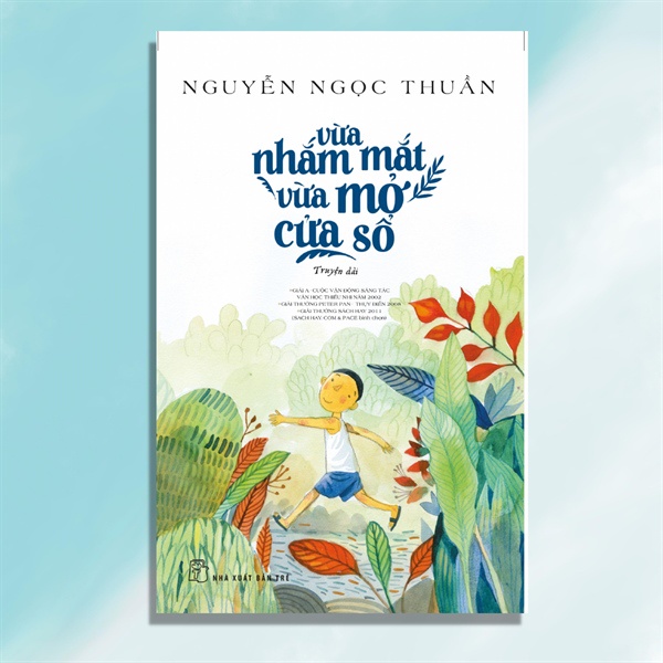 Sách - Vừa Nhắm Mắt Vừa Mở Cửa Sổ - Bản tiếng việt bìa mềm
