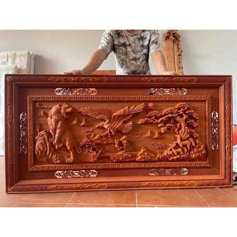 Tranh gỗ hương anh hùng tương ngộ rộng 127 cm . Tranh treo tường trang trí phong thuỷ gia đình, công ty , cửa hàng