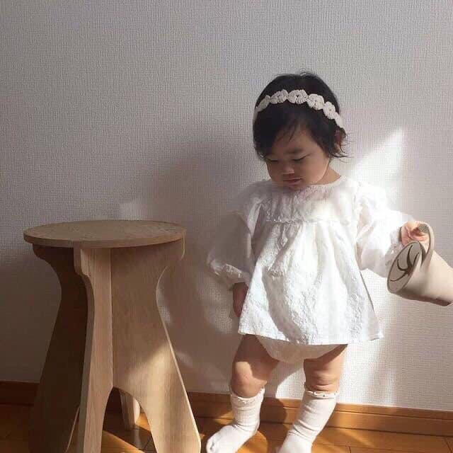 Set áo babaydoll họa tiết hoa thêu kèm quần bí cho bé gái