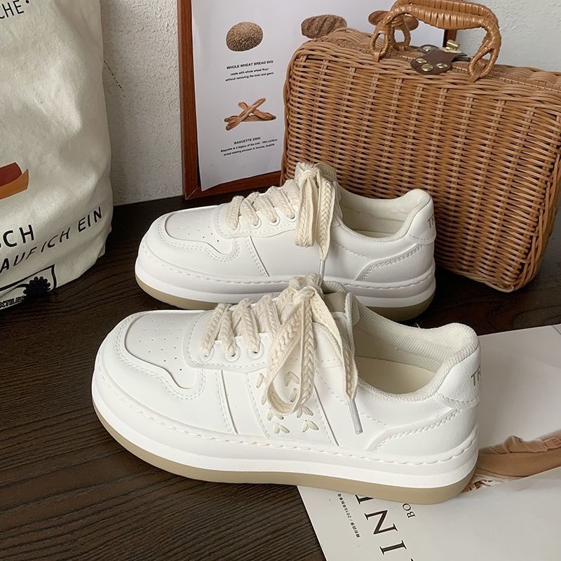 Giày đế bằng nguyên bản sành điệu instagram dễ phối phong cách Hàn Quốc