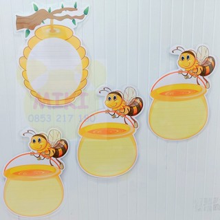 Chú ong chăm chỉ tìm mật