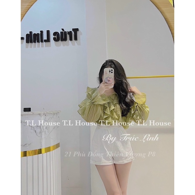 Áo sơ mi bèo ngực