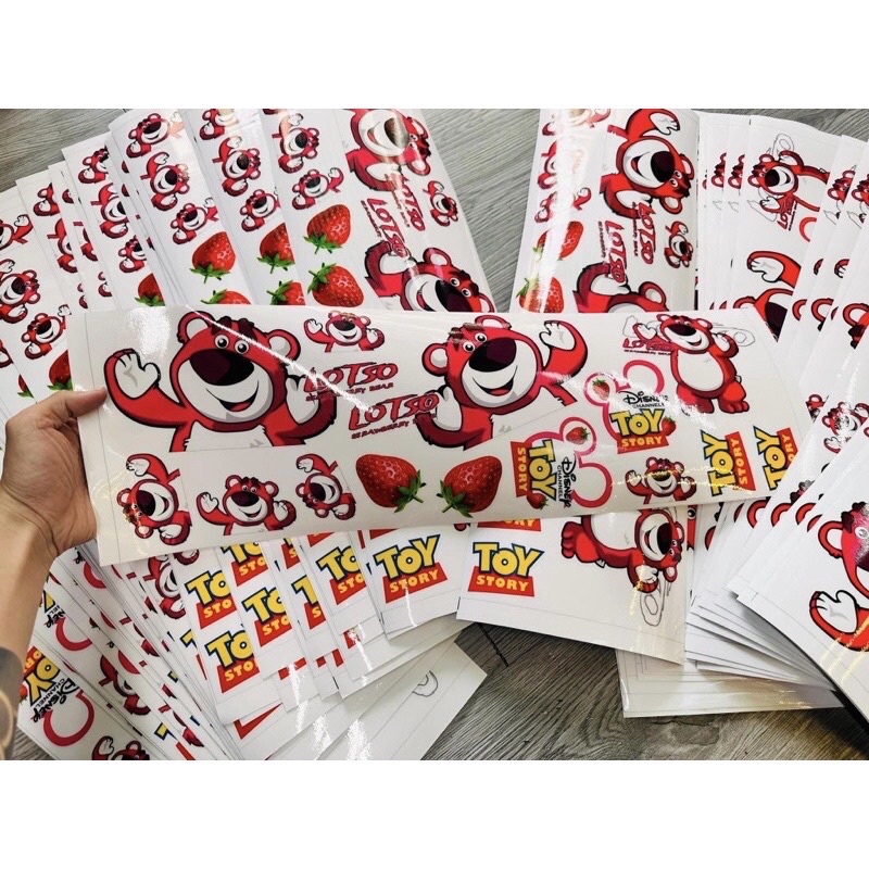Tem logo decal Gấu dâu hồng dễ thương Lotso